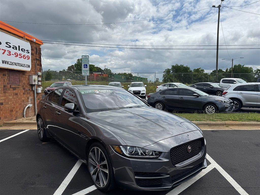 2018 Jaguar XE 30t Prestige