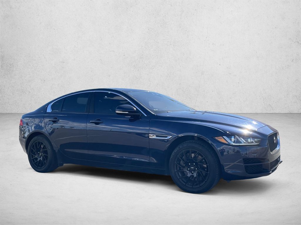 2018 Jaguar XE 25t Premium