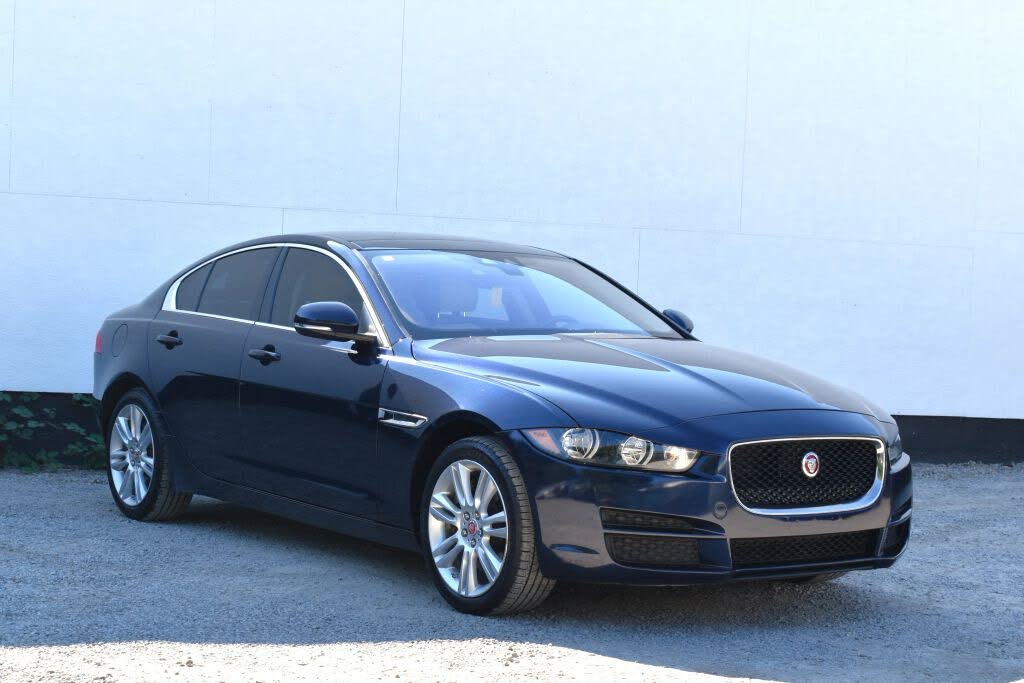2019 Jaguar XE 25t Premium