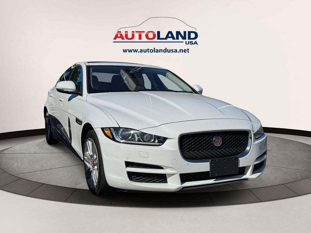 2019 Jaguar XE 25t Premium