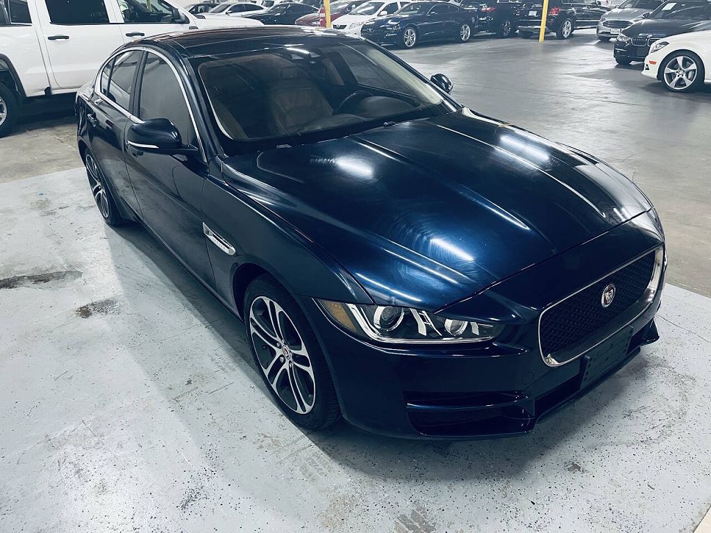 2017 Jaguar XE 35t Prestige