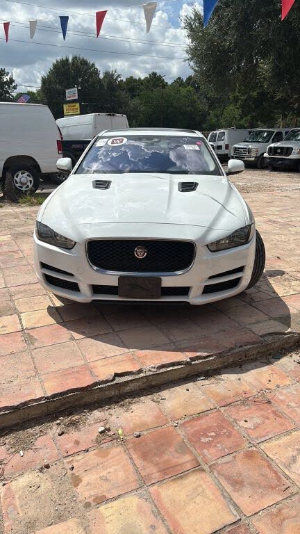 2018 Jaguar XE 25t