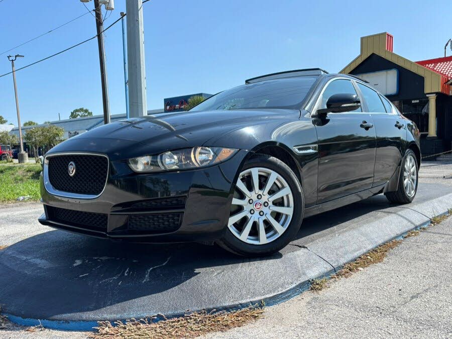 2019 Jaguar XE 25t