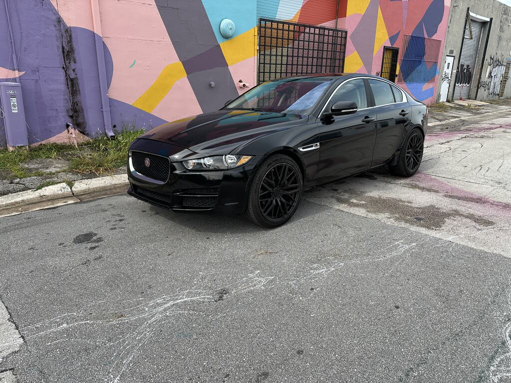 2019 Jaguar XE 25t
