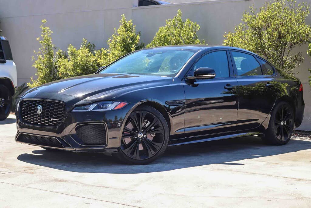 2024 Jaguar XF P250 R-Dynamic SE