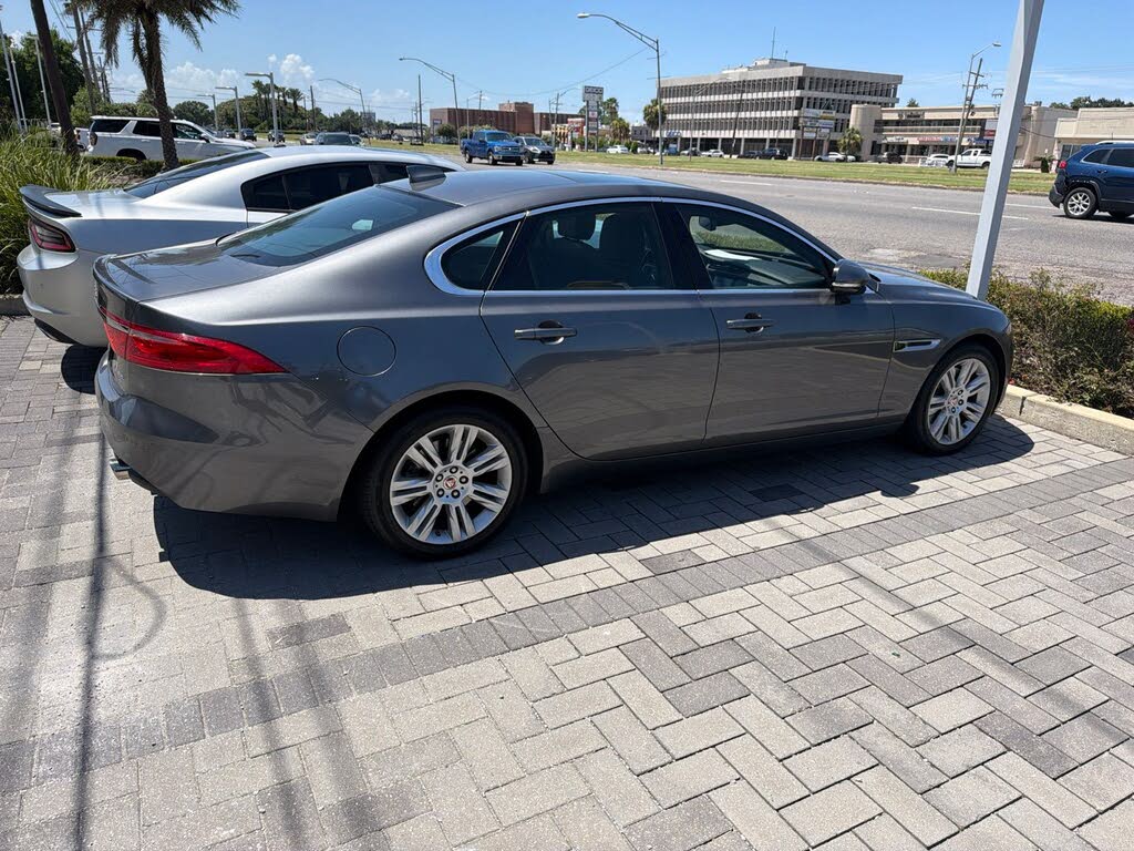 2017 Jaguar XF 35t Premium