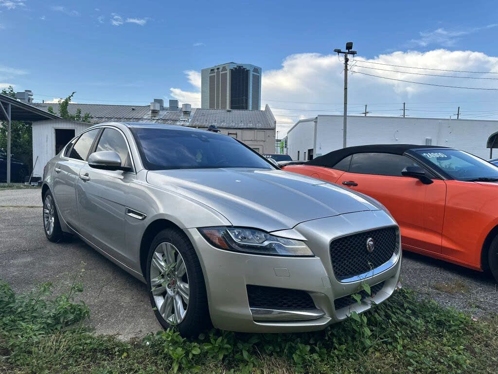 2017 Jaguar XF 35t Premium