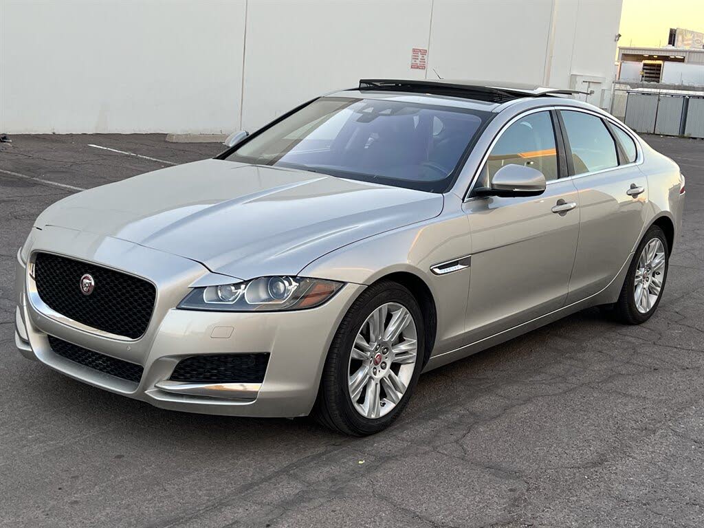 2017 Jaguar XF 35t Premium