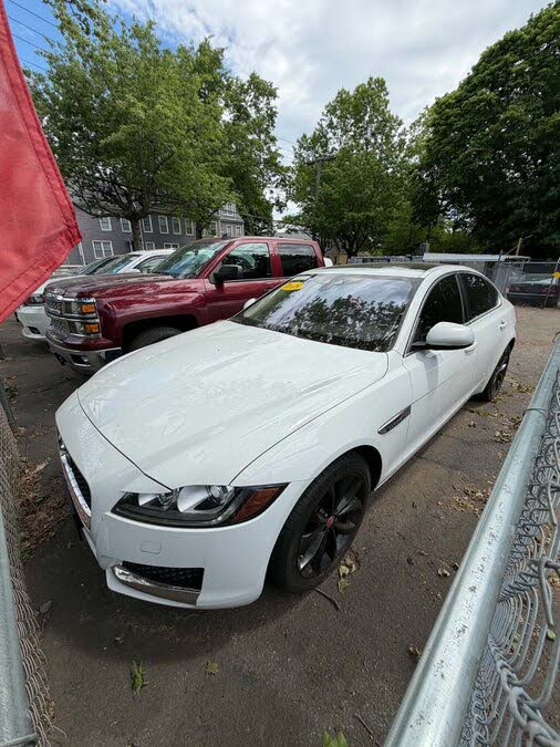 2018 Jaguar XF 25t Premium