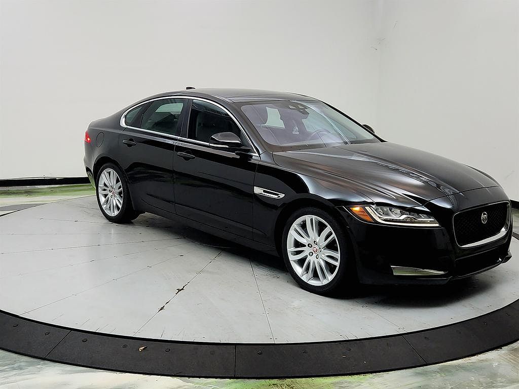 2016 Jaguar XF 35t Prestige