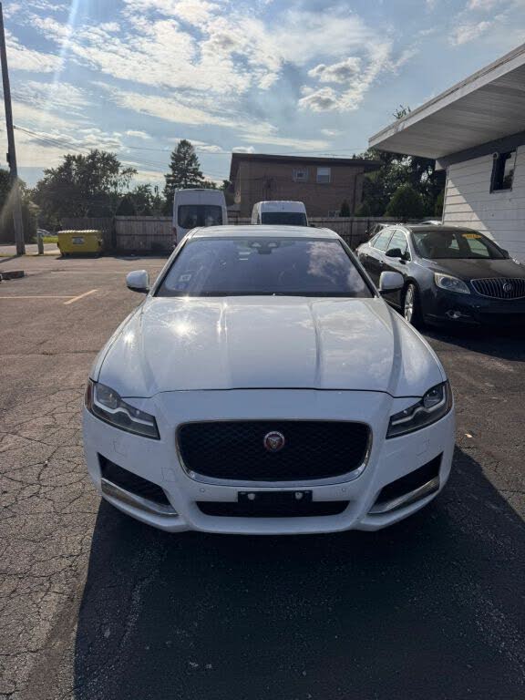 2017 Jaguar XF 35t Premium