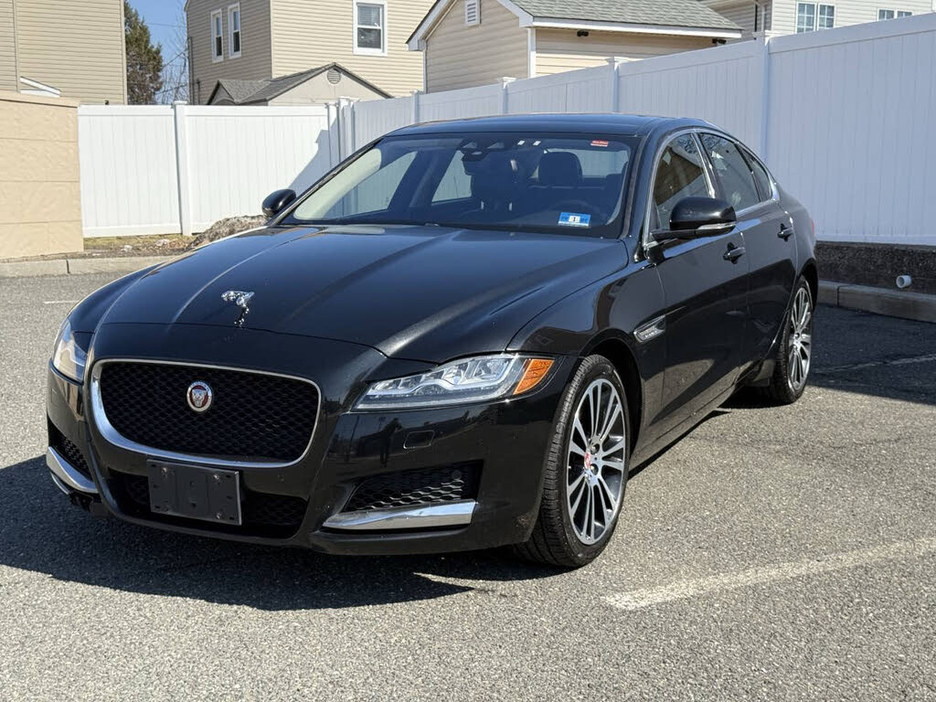 2016 Jaguar XF 35t Premium