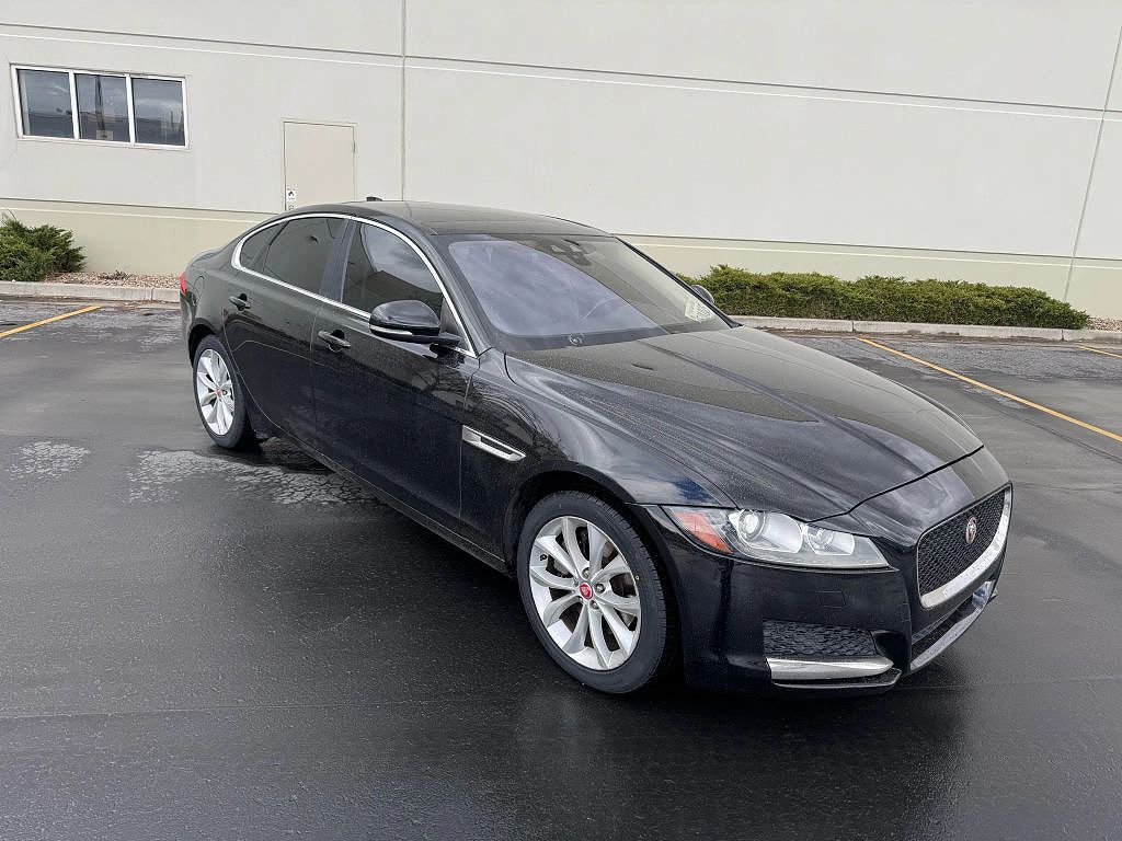 2019 Jaguar XF 25t Premium