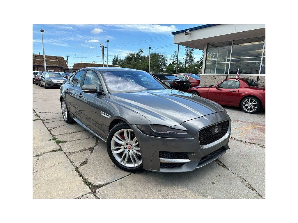 2016 Jaguar XF 35t R-Sport