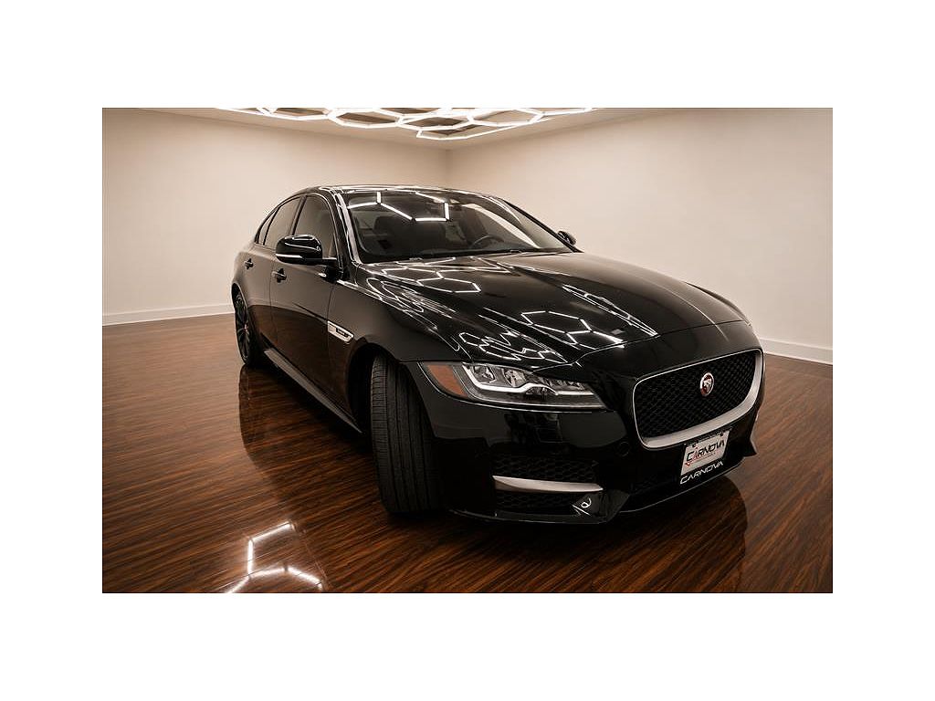 2018 Jaguar XF 25t R-Sport