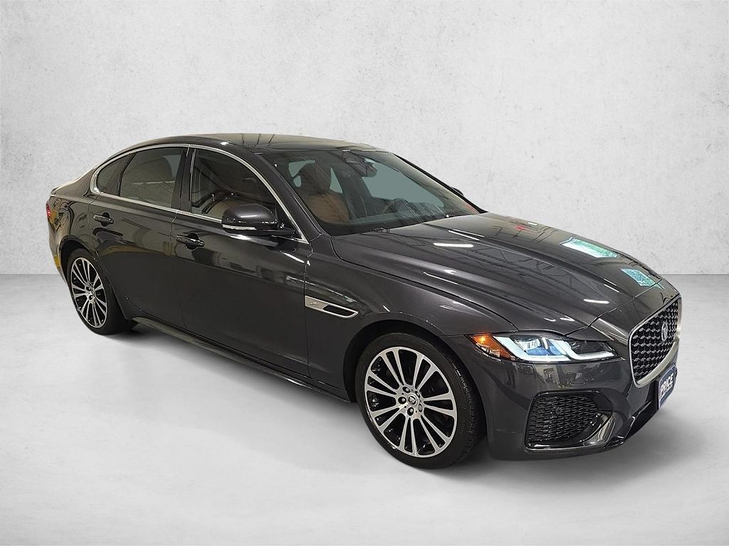 2024 Jaguar XF P300 R-Dynamic SE