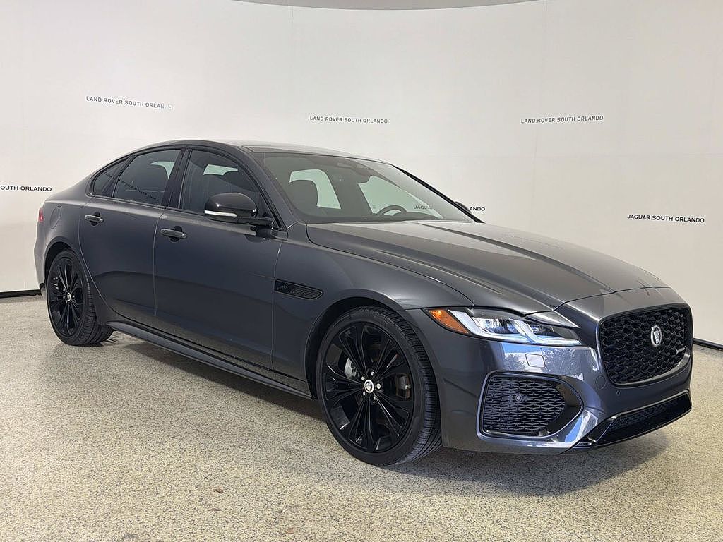 2024 Jaguar XF P300 R-Dynamic SE