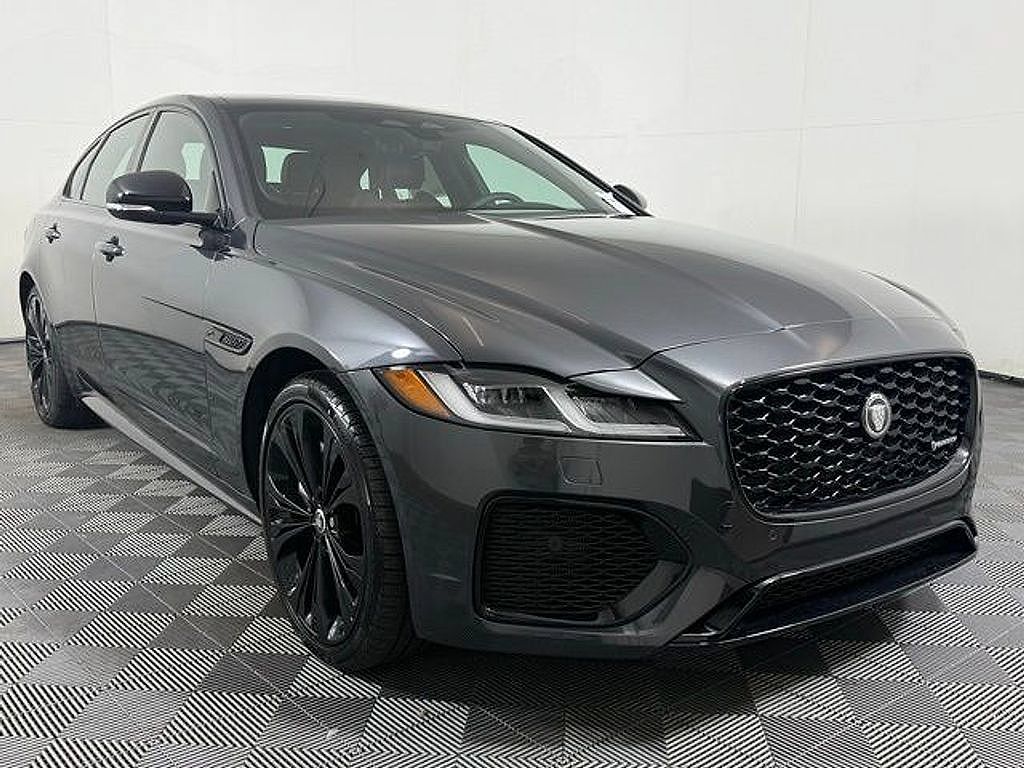 2024 Jaguar XF P300 R-Dynamic SE