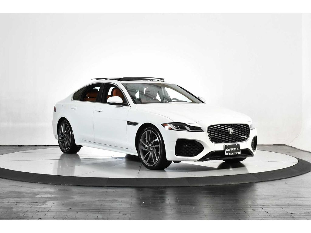 2024 Jaguar XF P300 R-Dynamic SE