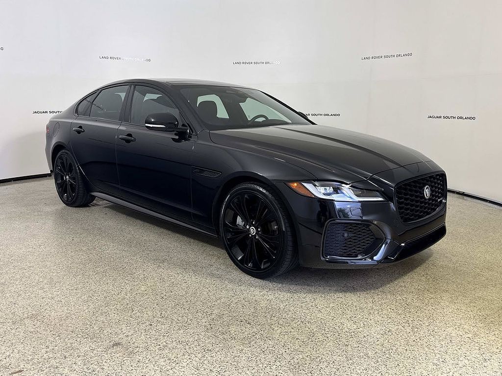 2024 Jaguar XF P300 R-Dynamic SE