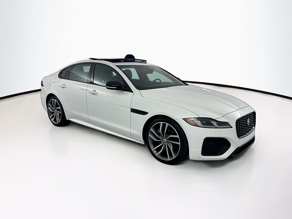 2024 Jaguar XF P300 R-Dynamic SE