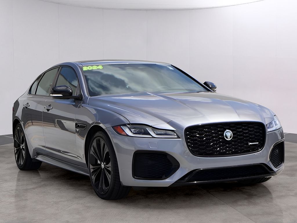2024 Jaguar XF P300 R-Dynamic SE