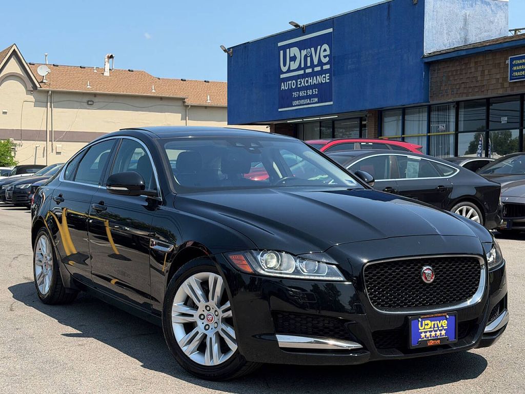 2017 Jaguar XF 35t