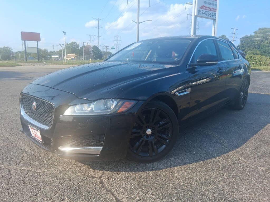 2017 Jaguar XF 35t