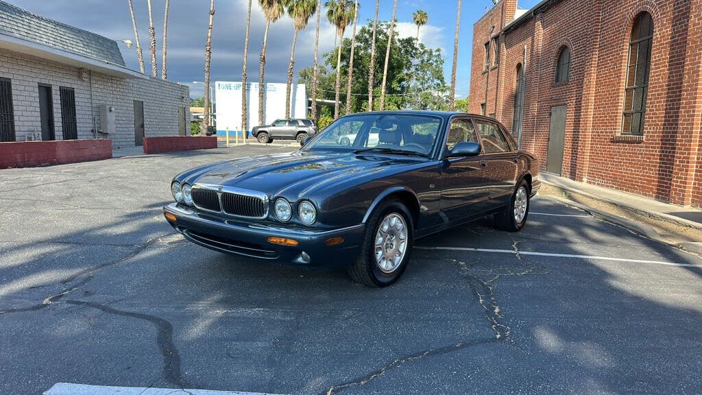 2001 Jaguar XJ XJ8