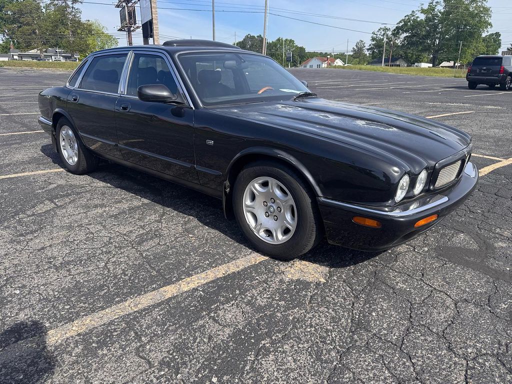 2000 Jaguar XJ