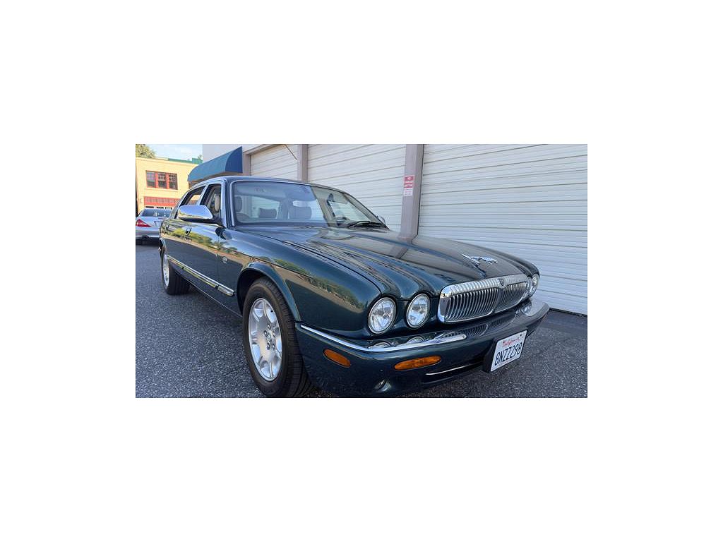 2002 Jaguar XJ Vanden Plas