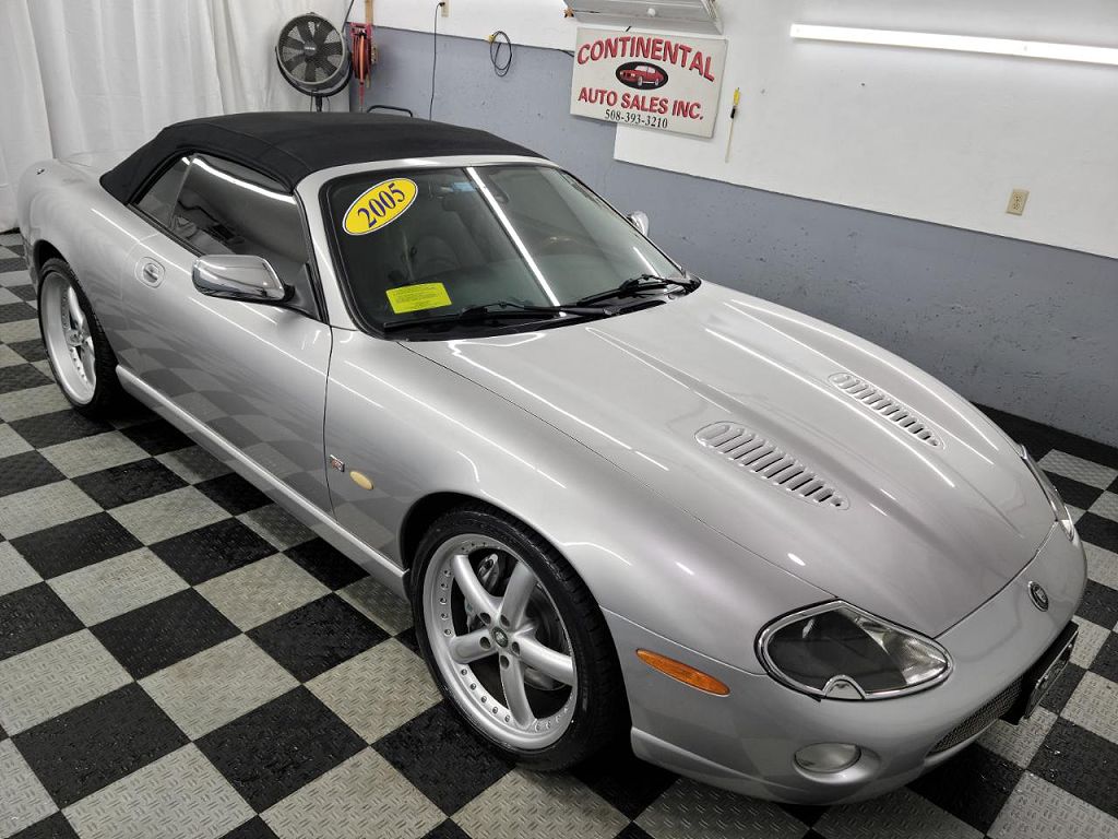 2005 Jaguar XK XKR