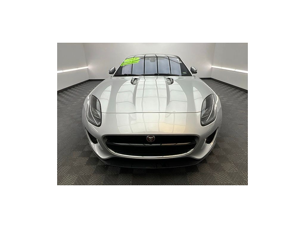 2019 Jaguar F-Type