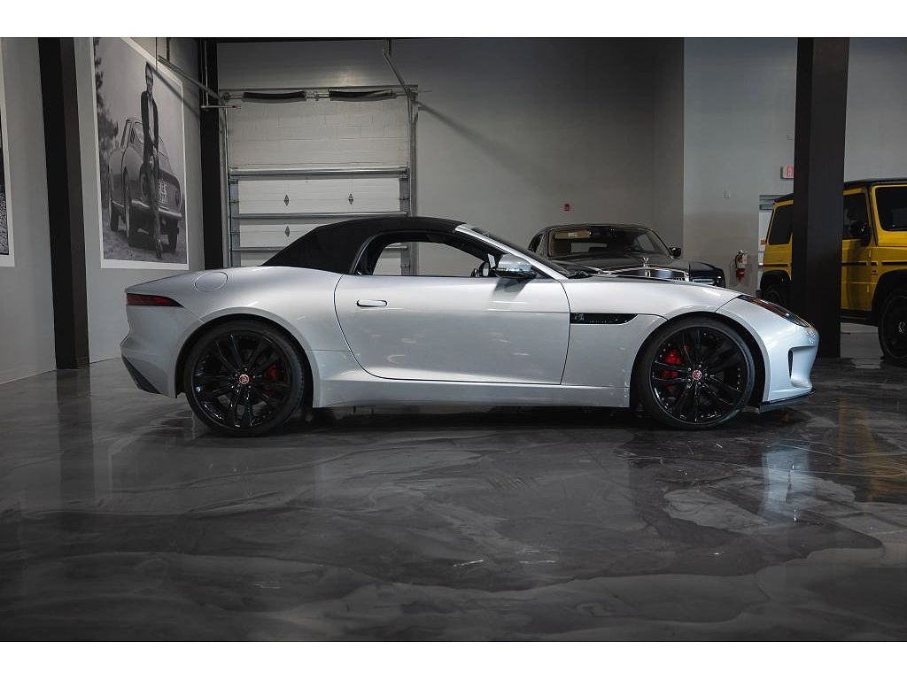 2020 Jaguar F-Type P340