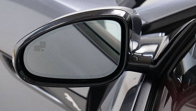 Jaguar F-Type P300 First Edition 2021 — миниатюра 11