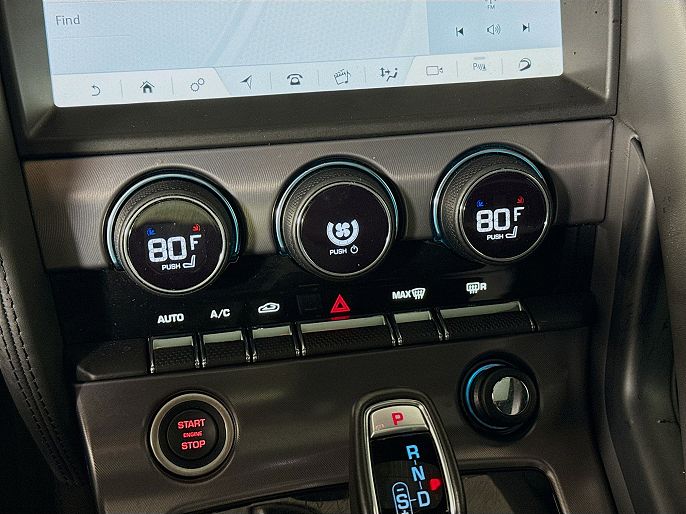 Jaguar F-Type P450 75 2024 — миниатюра 17