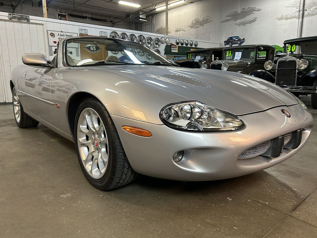 2000 Jaguar XK