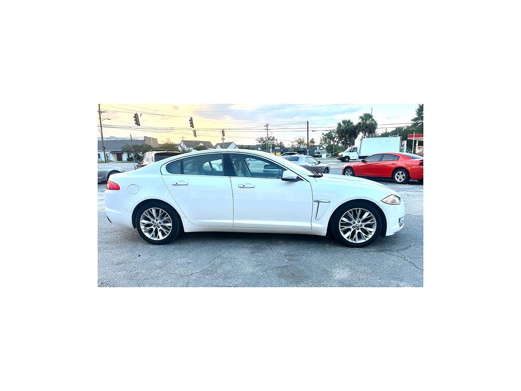 2013 Jaguar XF