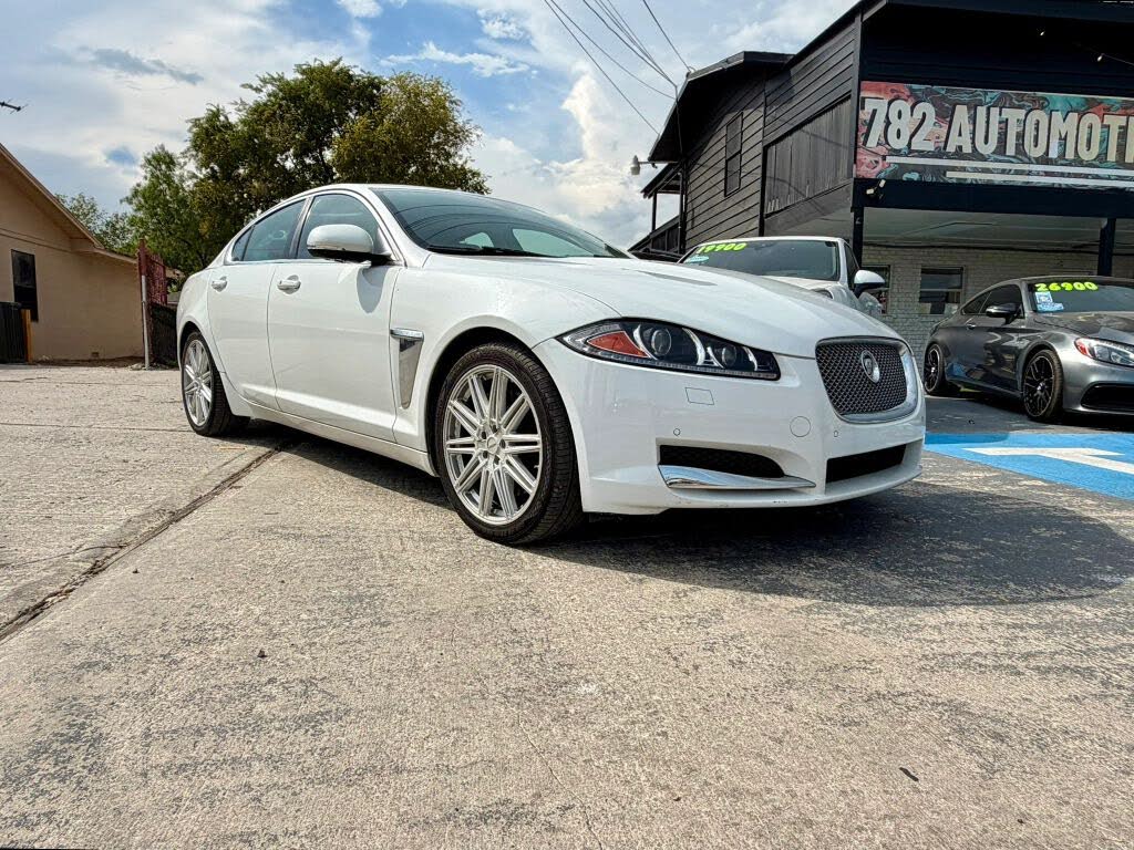 2015 Jaguar XF Portfolio
