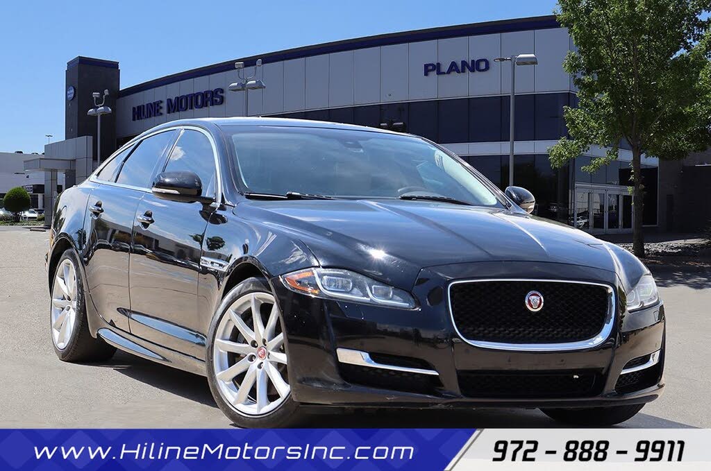 2016 Jaguar XJ R-Sport