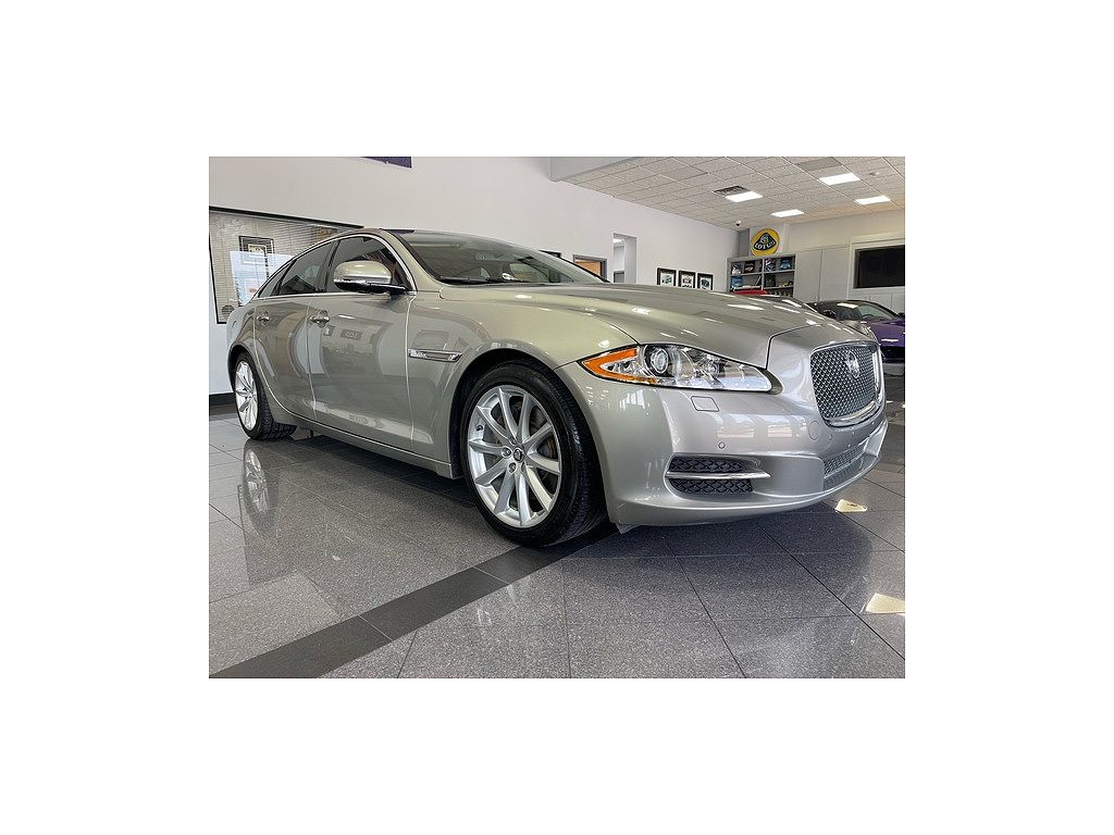 2013 Jaguar XJ
