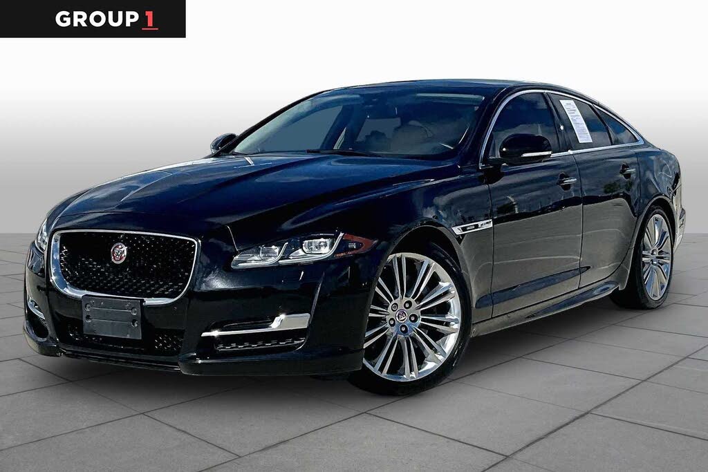 2017 Jaguar XJ R-Sport