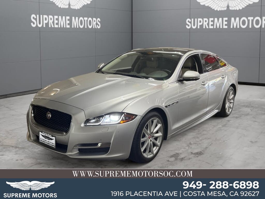 2016 Jaguar XJ R-Sport