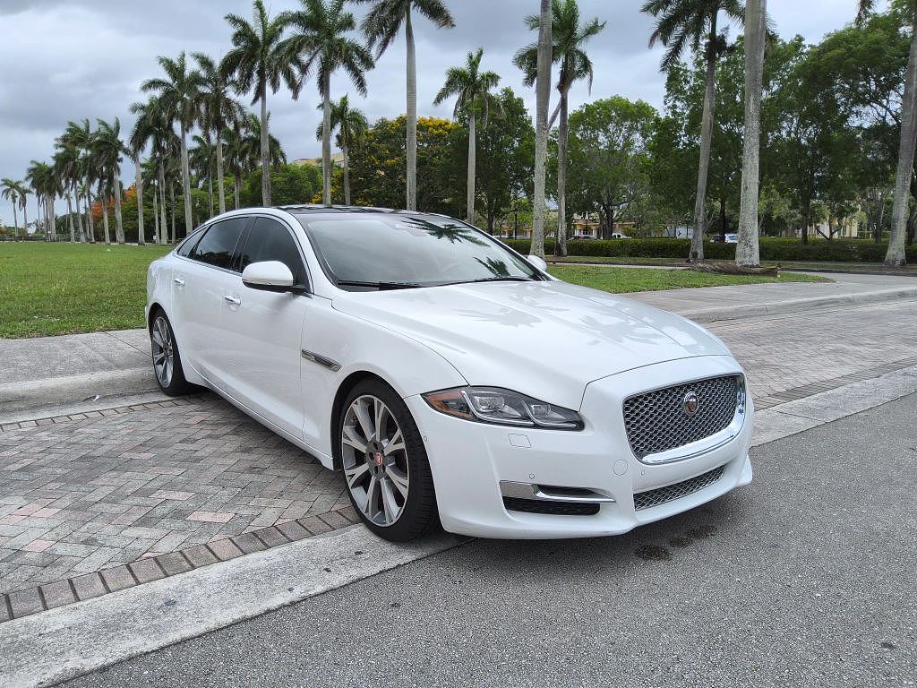 2019 Jaguar XJ XJ50