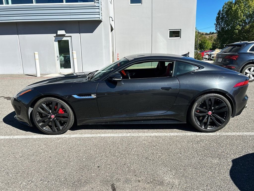 2015 Jaguar F-Type R
