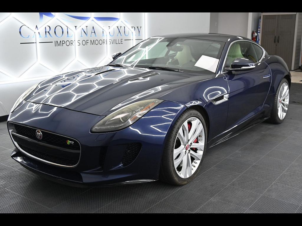 2015 Jaguar F-TYPE R