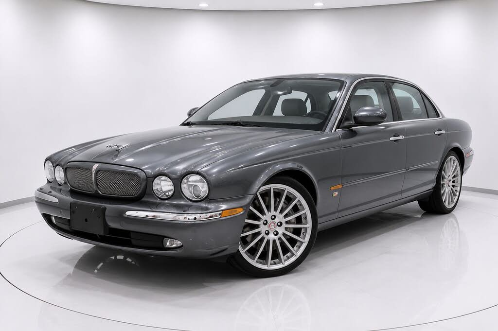 2005 Jaguar XJR XJR