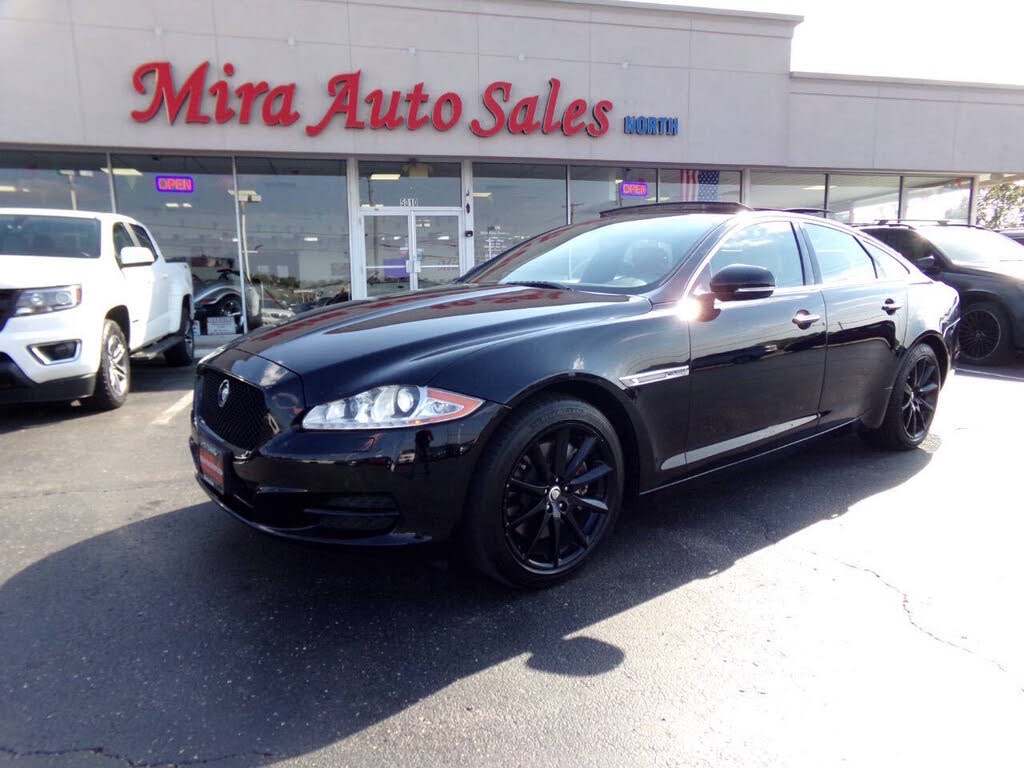 2013 Jaguar XJ