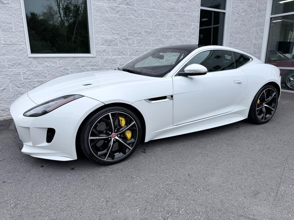 2017 Jaguar F-Type R