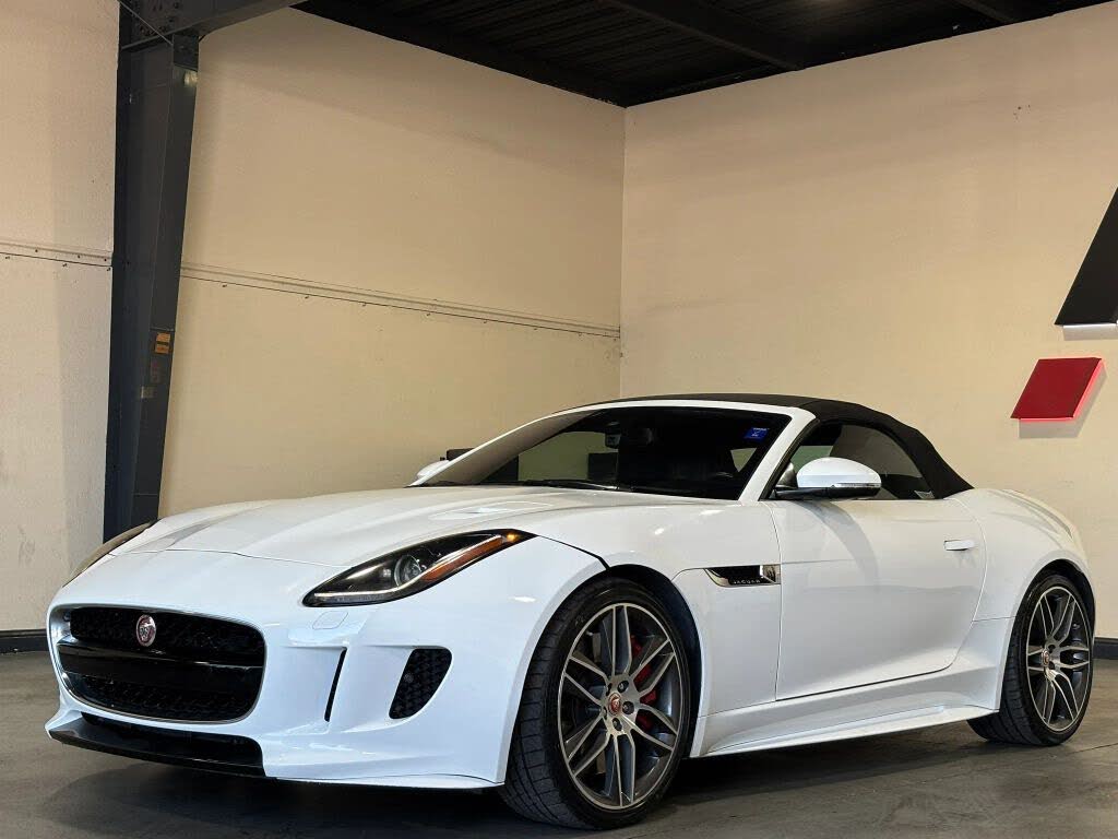 2017 Jaguar F-Type R